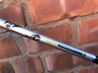 TAYLORMADE UNGESCHNITTENE MATRIX OZIK EISEN HYBRIDSCHAFT GRAPHIT 55 GRAMM 0,370 NORMAL