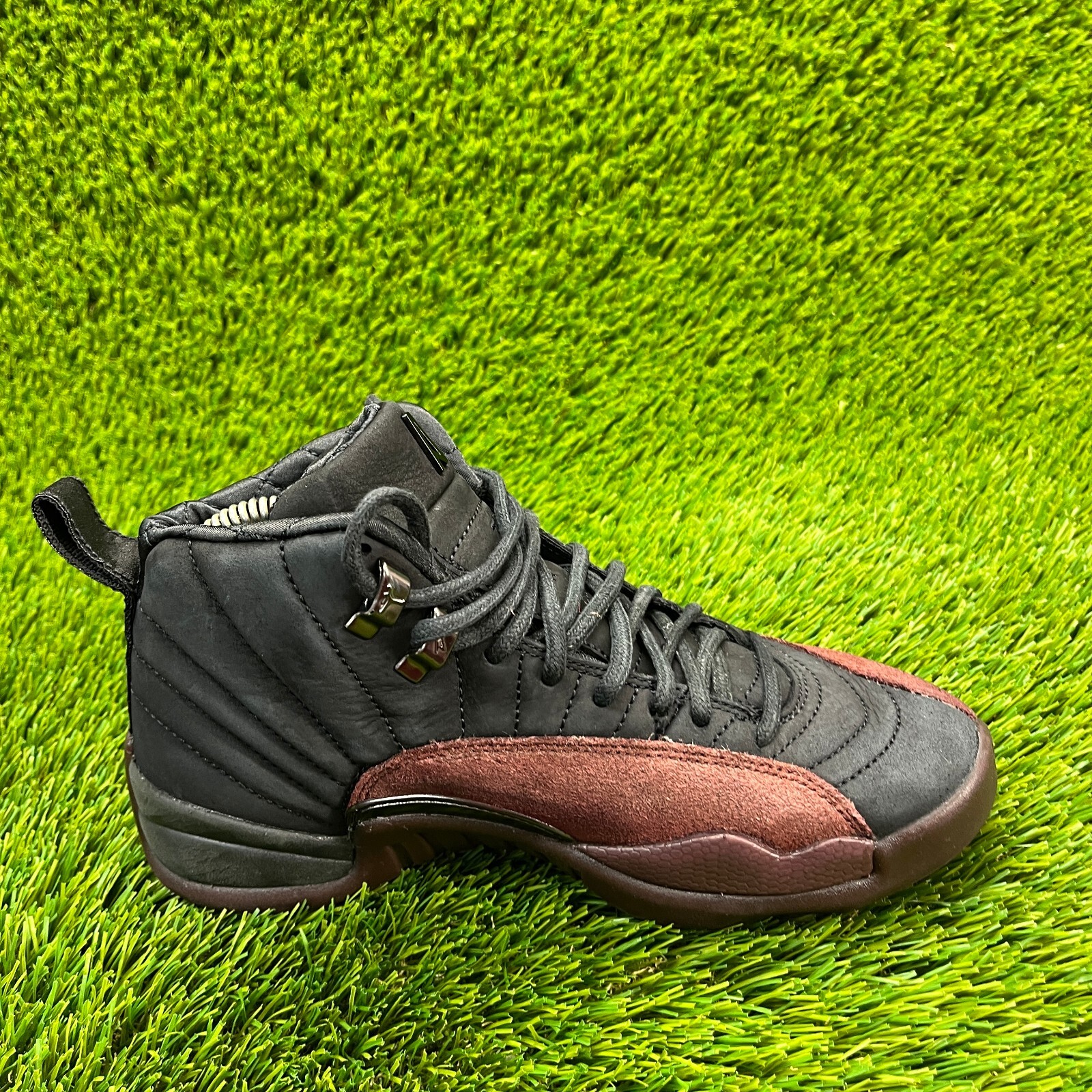 Nike Air Jordan 12 Retro SP x A Womens Size 6 Black Athletic Shoes Sneakers thumbnail 4