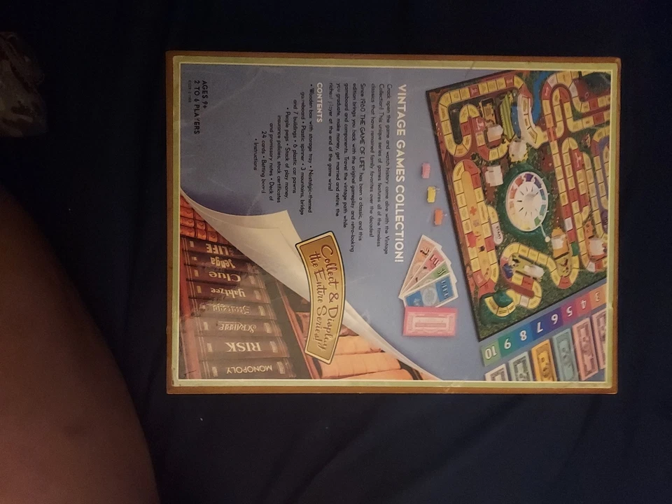 Vintage 2007 the Game of Life Board Game Wooden Box Bookshelf Edition - Image 4 of 4