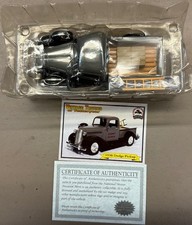 1938 38 Dodge Pickup Truck 132 Scale Collectible Die-cast Diorama Model 1938 38 Dodge Pickup Truck 132 Scale Collectible Die-cast Diorama Model