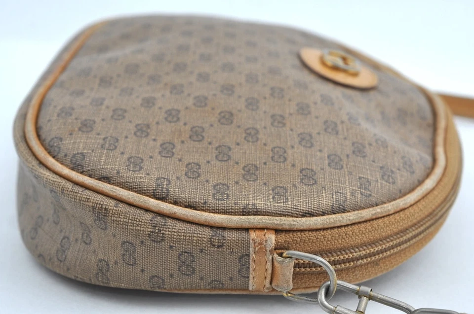 Authentic GUCCI Micro GG Shoulder Cross Body Bag PVC Leather Brown L2604 - Image 4 of 4