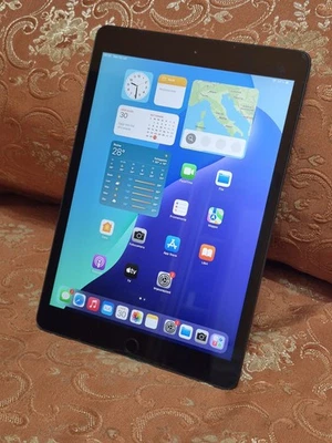 Apple iPad (7th generation) · 128GB · Wi-Fi