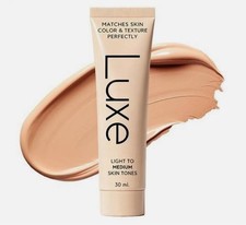 Luxe Color Changing Foundation 30ml Adapts to Light Medium Skin Tone Dewy Makeup