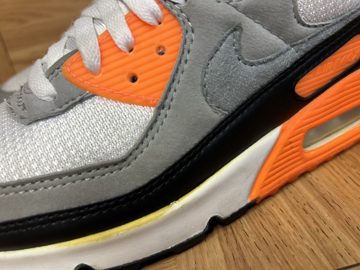 RARE🔥 Sz 8 - Nike Air Max 90 Recrafted Total Orange CW5458-101