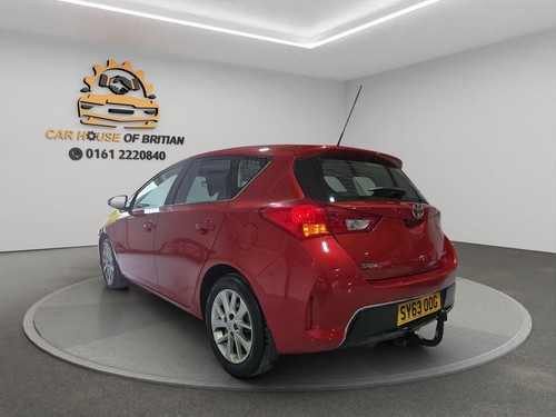 2013 Toyota Auris 1.6 V-Matic Icon Euro 5 5dr HATCHBACK Petrol Manual - Picture 7 of 24