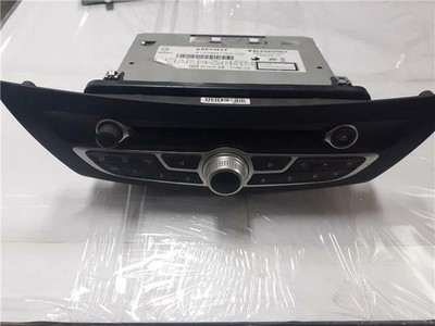Renault Laguna 2005-2007 radio reproductor de CD 8200607909