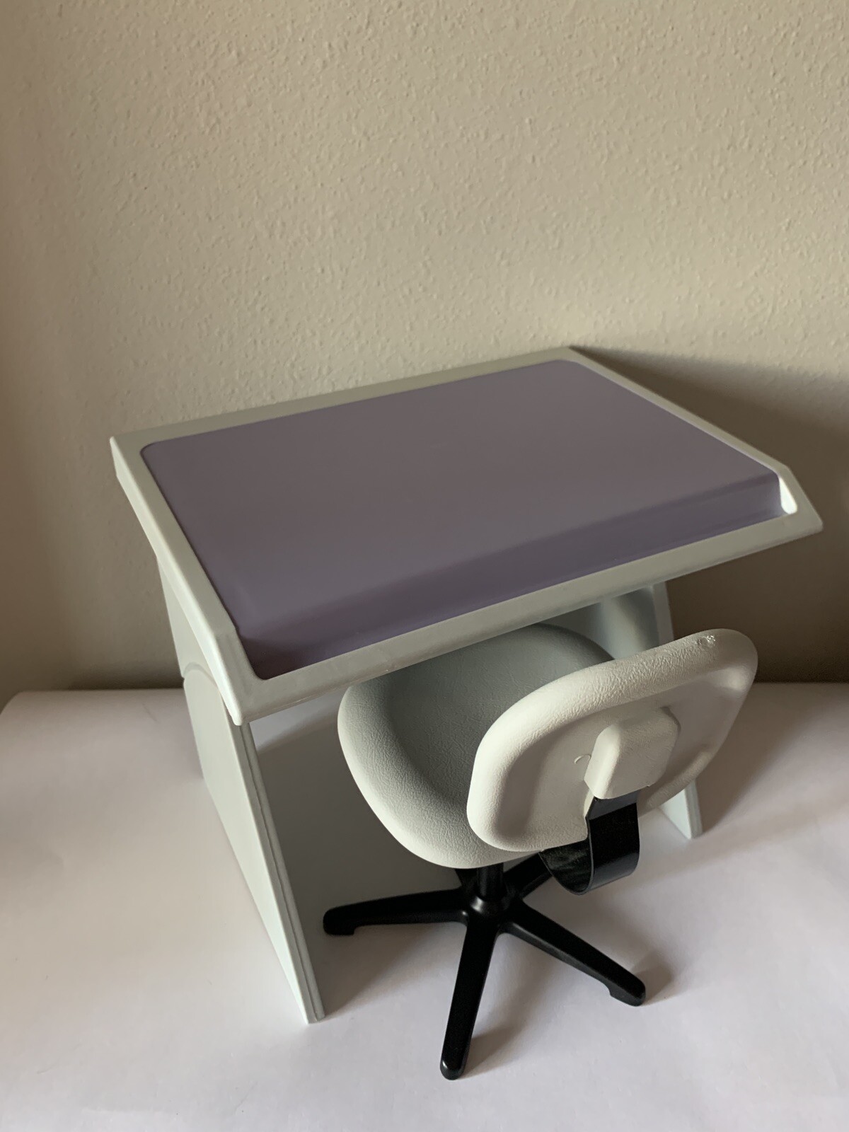 Retired Girl Of Today American Girl Computer Desk and Swivel Chair eBay