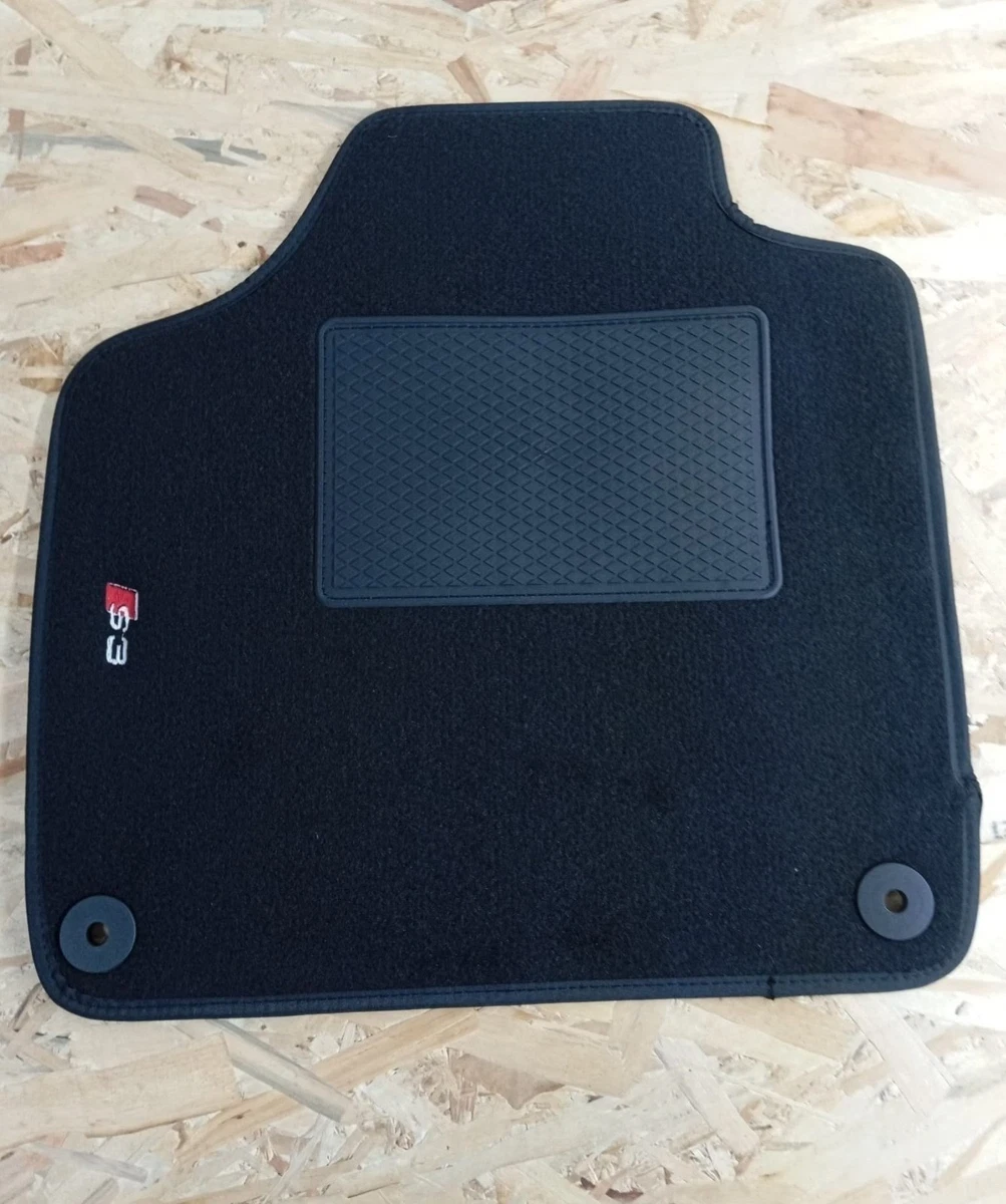 Set Tappeti Auto In Moquette Per Audi A3 Sportback (2013-2019) – 4 Pezzi Con 4 Loghi E 8 Punti Fissaggio Antiscivolo - 3