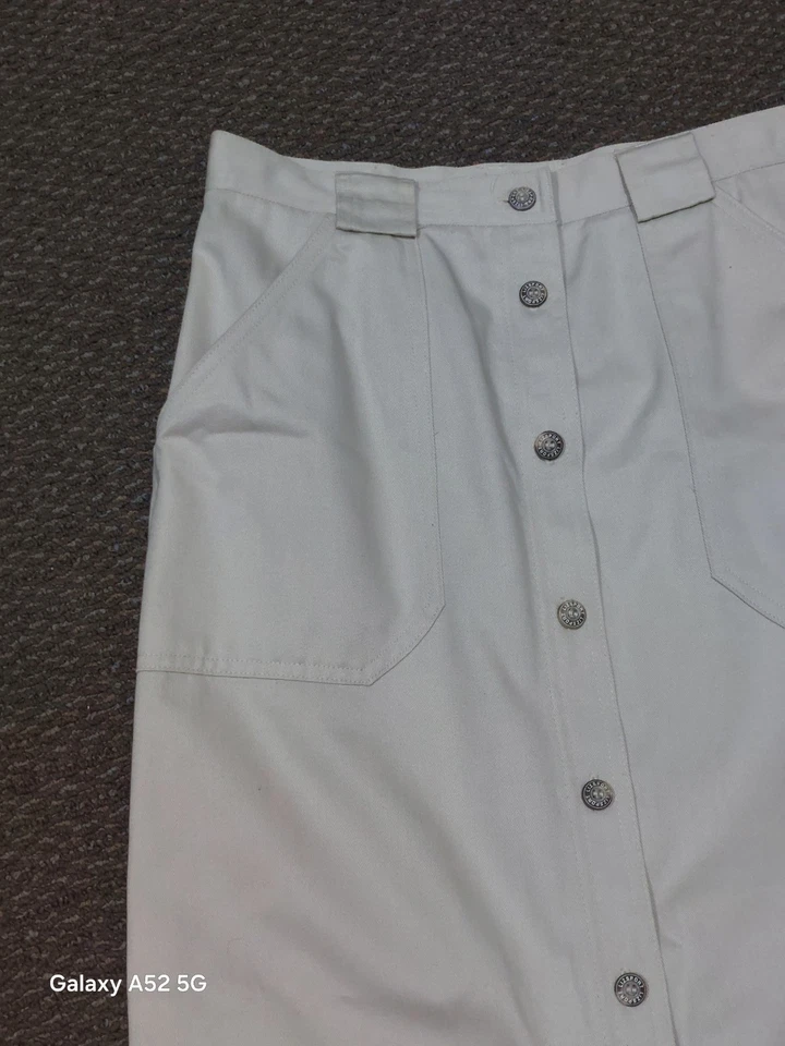 Maxi Falda Abotonada Liz Claiborne Caqui Tostado Talla 8 Bolsillos Delanteros 28x36"  Foto 2 de 4