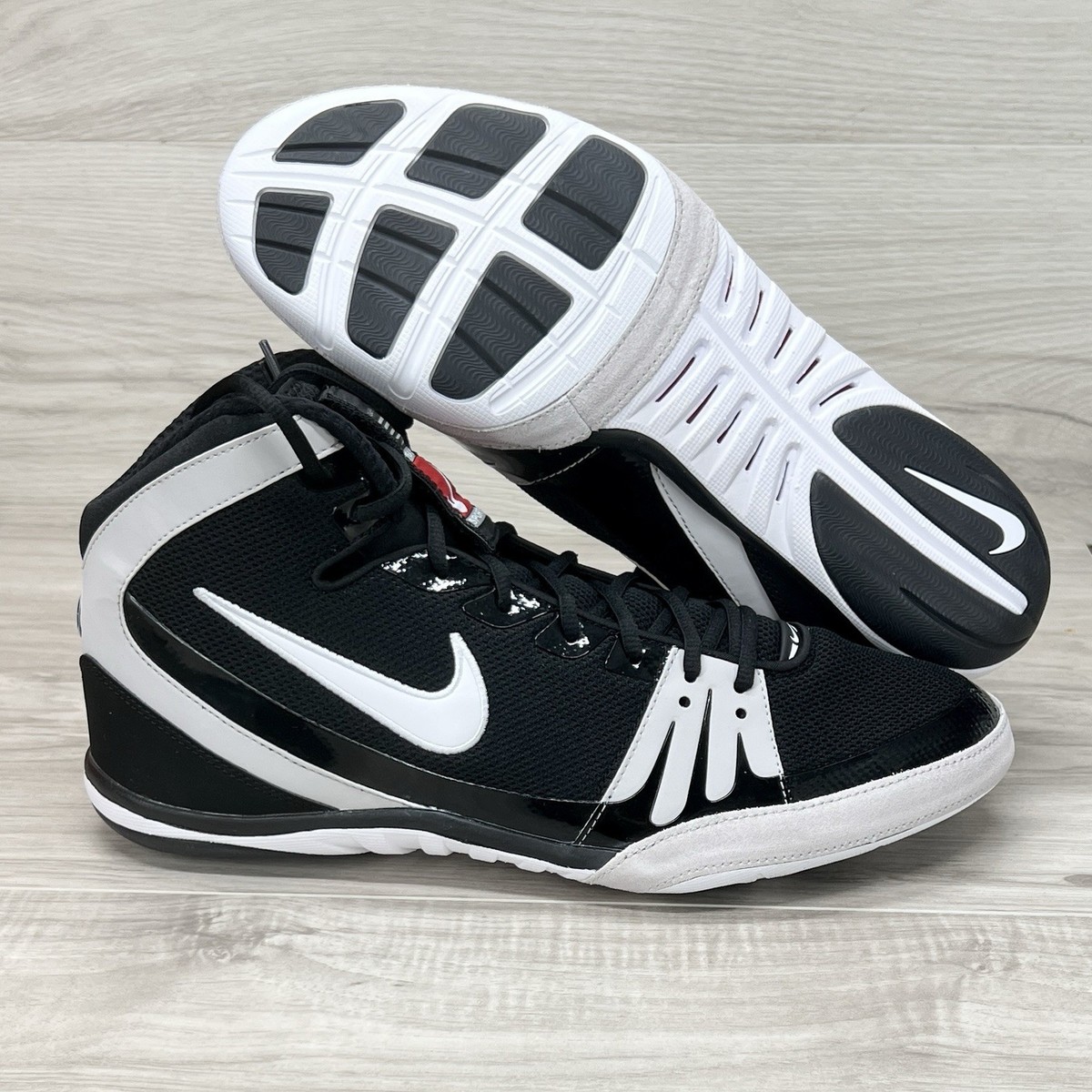 Nike Freek Wrestling Shoes Black True White Mens Size 15  display picture 3