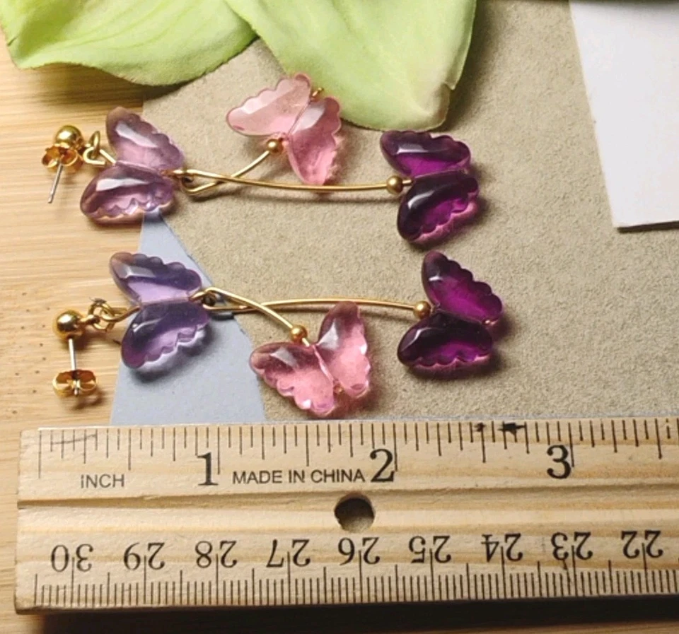 Pendientes AVON 1993 Mariposa Deslumbrante Tono Dorado 2.5" Púrpura/Rosa Acrílico! Foto 4 de 4