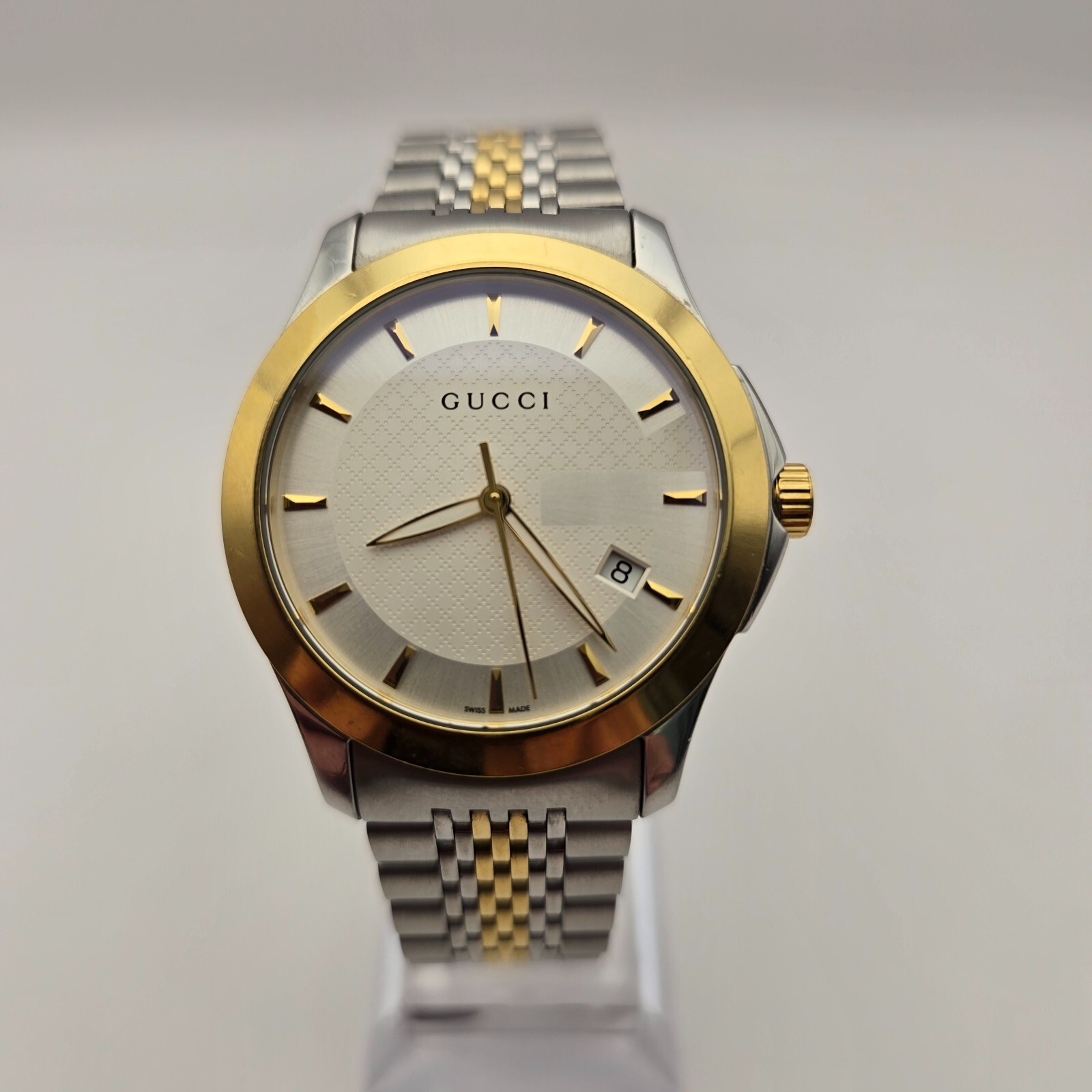 SWISS GUCCI 126.4 2-TONE GOLD PLATED QUARTZ MEN'S WATCH WITH GUCCI G DIAL & DATE