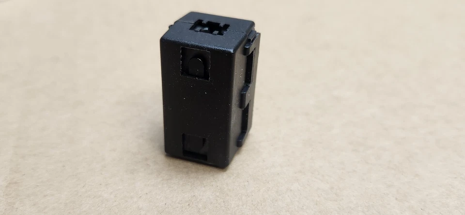 Ferrite Cores Cable Clips 5mm Square Type RFI EMI Noise Filter For Video 75Pcs - Image 3 of 4