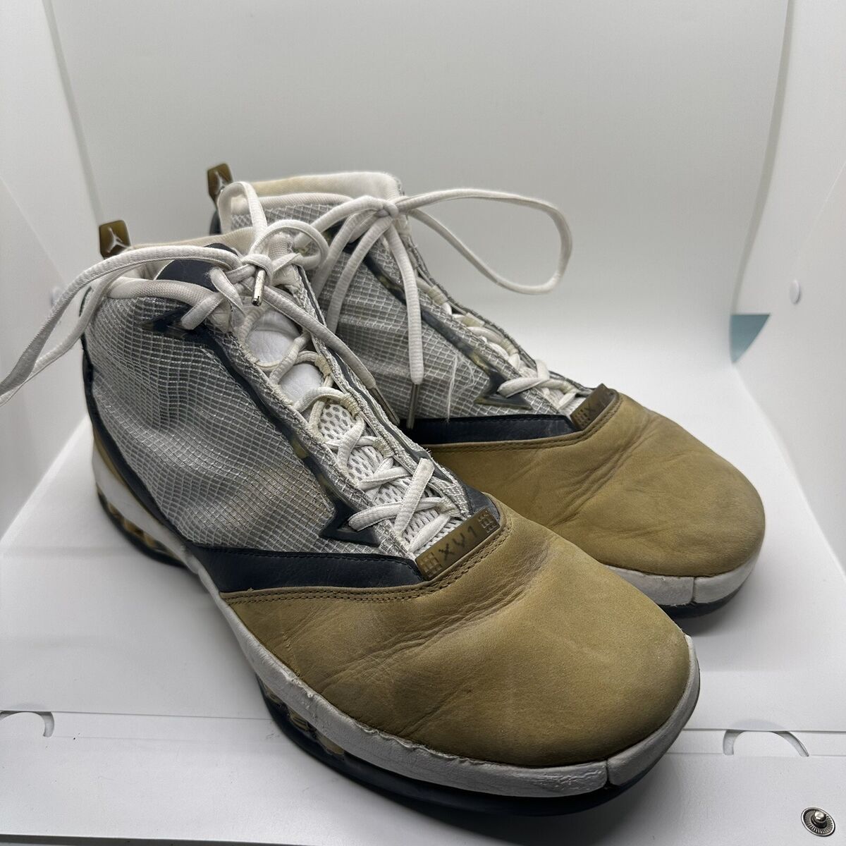 ORIGINAL OG Nike Air Jordan XVI 16 from 2001 No Cover/tent ORIGINAL OG Nike Air Jordan XVI 16 from 2001 No Cover/tent