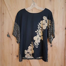 Chicos Lotus Blossom Shirt Top Blouse Size M/8 1 Black Brown Silky Floral Flowy