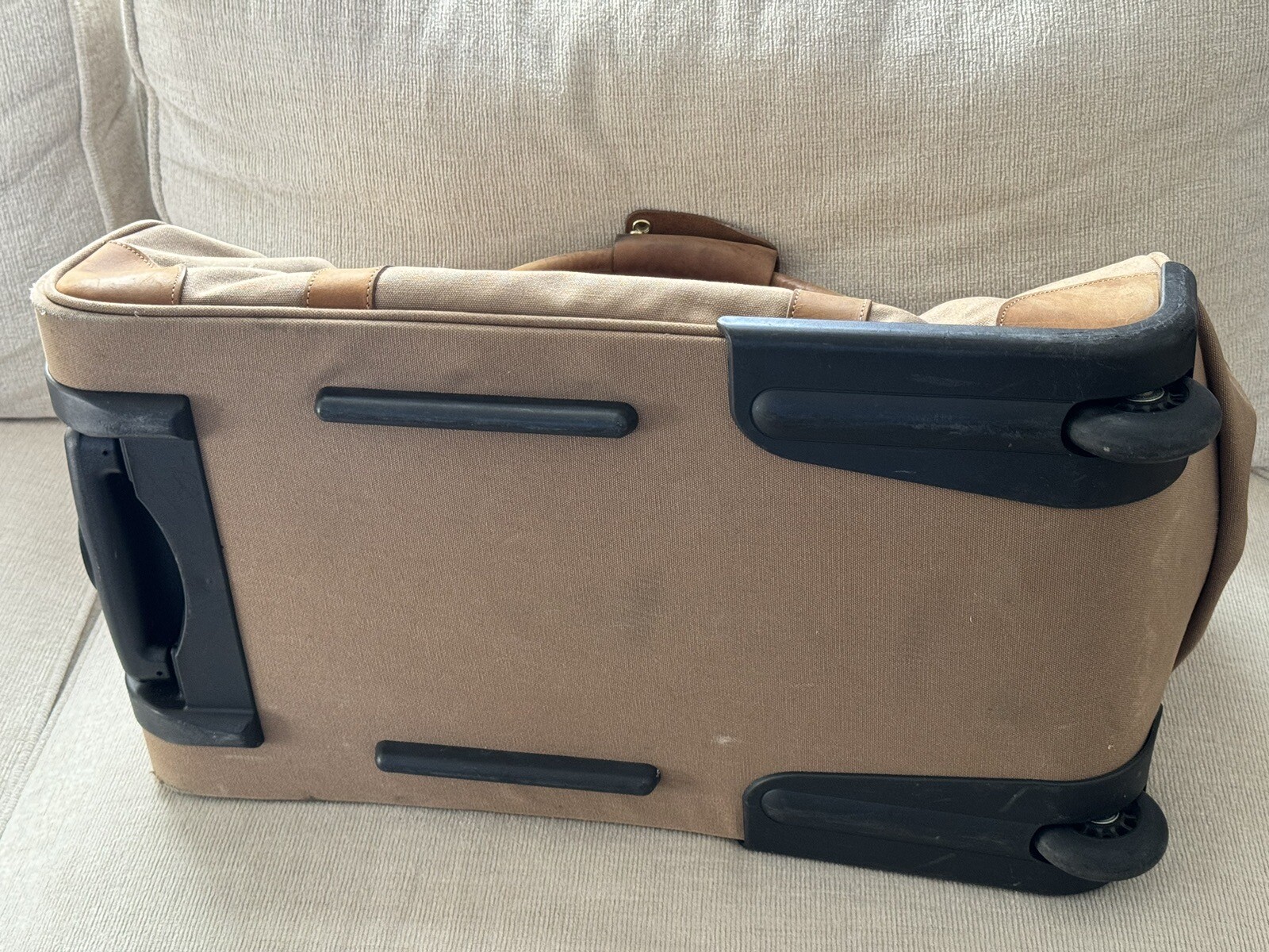 Vtg Orvis Duffle Bag Rolling Wheeled CanvasLeather Weekender Bag 24