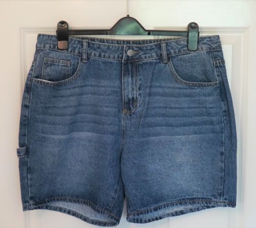 Shein Ladies Blue Denim Shorts  Size 1XL (16) - Picture 1 of 5