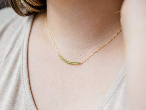 Natural Peridot Faceted Green Gemstone Beads Pendant Gold Chain Bar Necklace 18" - Picture 4 of 8