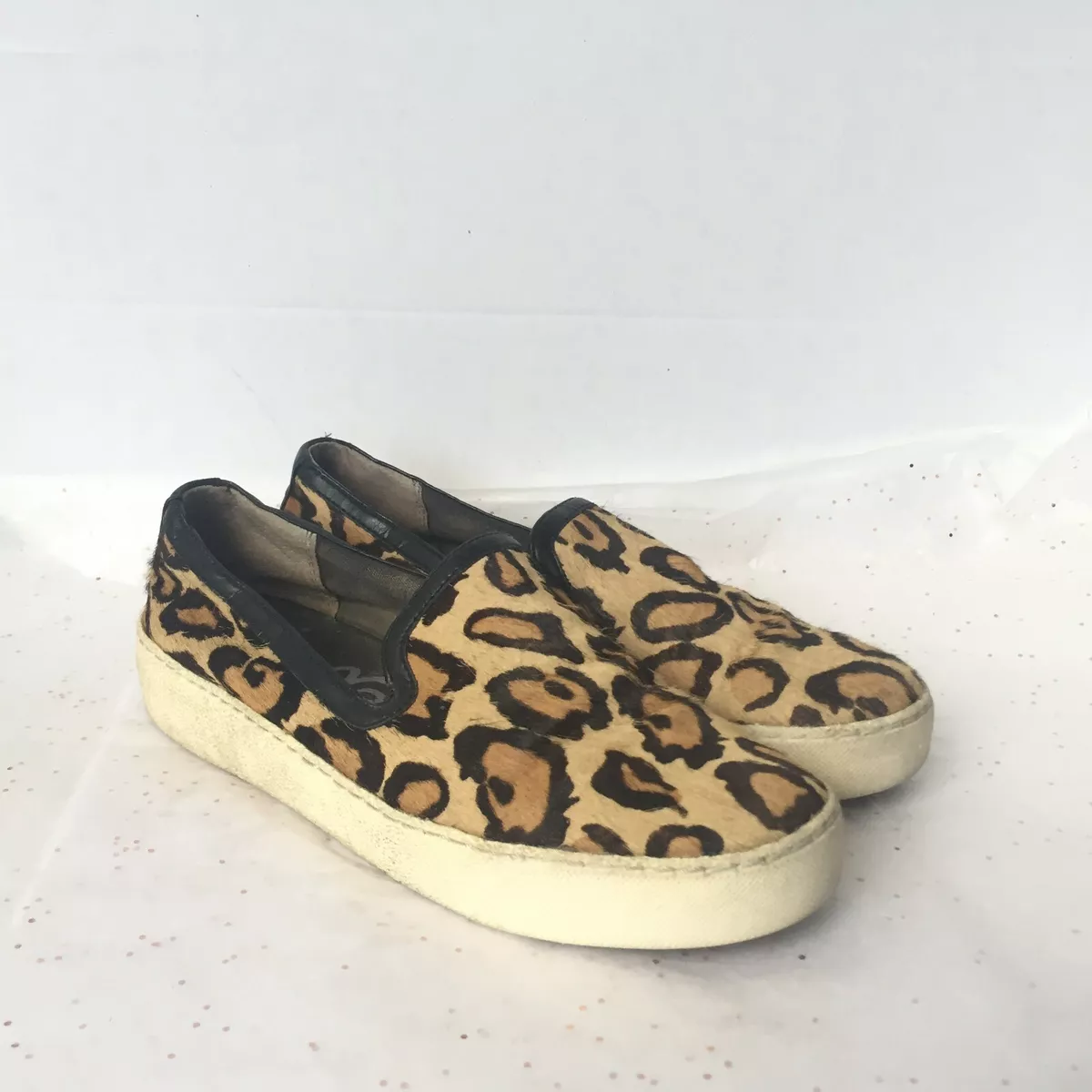 Sam edelman leopard 2024 slip ons