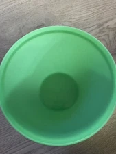 Tupperware Lettuce Crisper Keeper w Spike Jadite Green Dome Lid Vintage USA