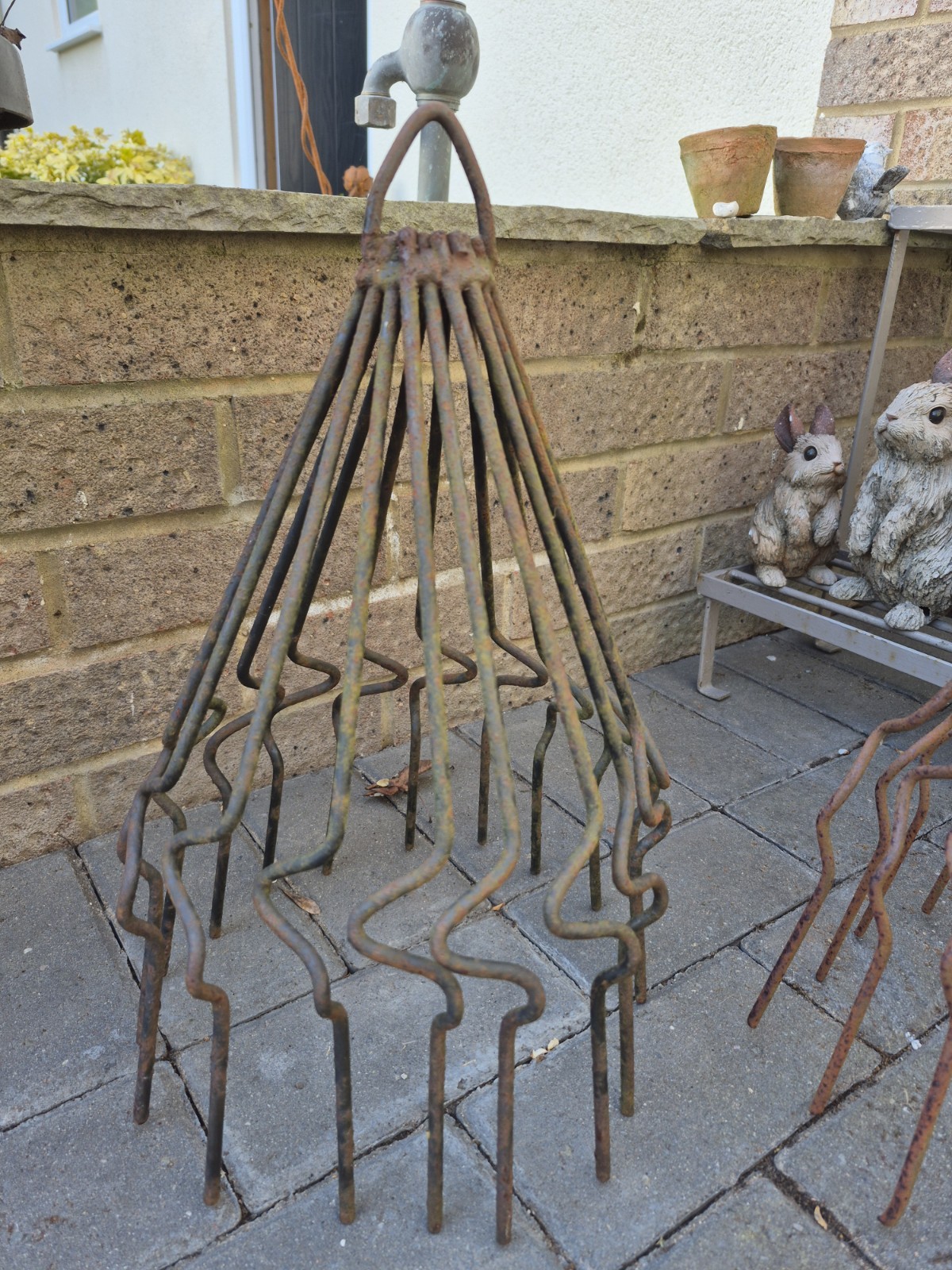 Vintage Cast Wrought Iron Chimney Pot Bird Cage Cover Cowl Crow Prevent Nesting