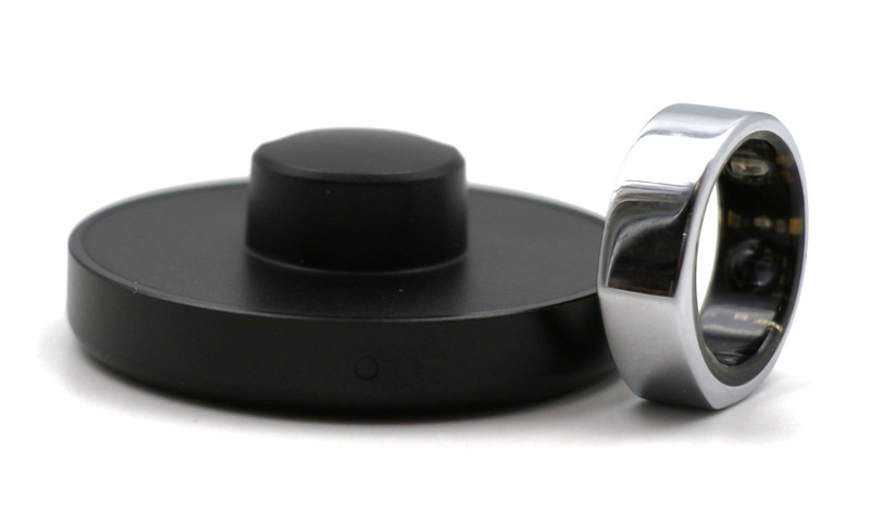 Oura Ring Gen3 Heritage - Titanium - Size 8 - Silver - (HEAVILY SCRATCHED)