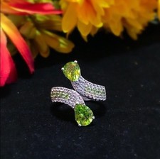 Peridot and White Topaz Ring. Natural Stones.