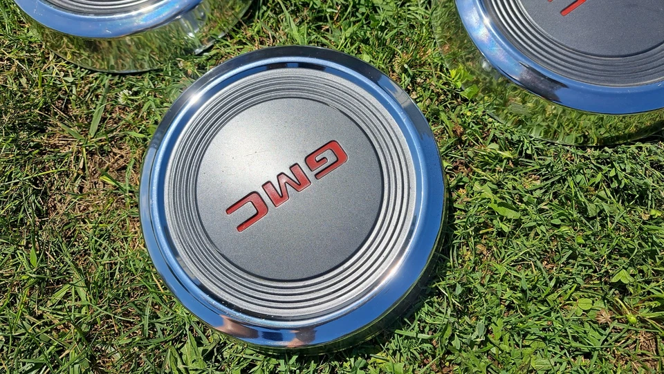 Juego de 4 Tapacubos GMC S15 1982-1993 Sonoma S-15 1992 1990 1989 1987 101/2 Foto 3 de 4