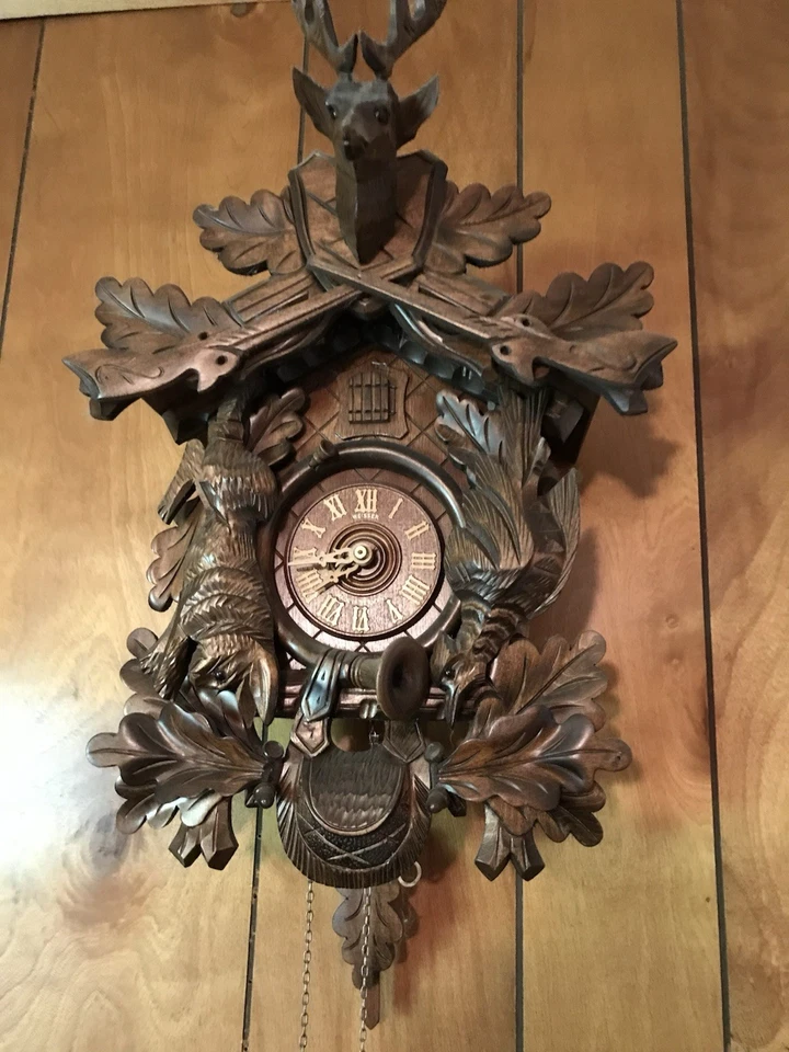 Pair of 2 Large VTG Cast Iron Cuckoo Clock Pine Cone Weights 7" 1126 1120 Gram - Image 3 of 4