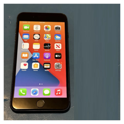 Apple iPhone 8 Plus - 64GB - Space Gray (Unlocked) A1864 (CDMA + GSM)