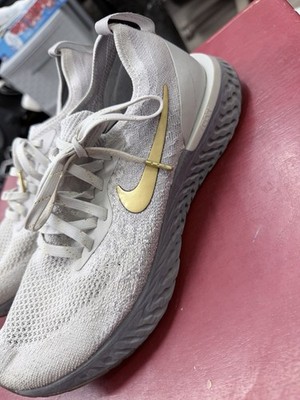 Nike Epic React Flyknit Women s Size 8.5 Grey * AV3048-070