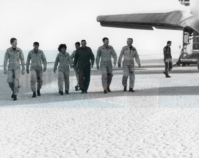 Mission 41-D Crewmembers Post Landing - NASA - Original Foto