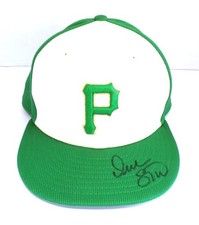 April 29, 2025 Derek Shelton Autograph St. Patricks Day New Era Cap COA PX044555