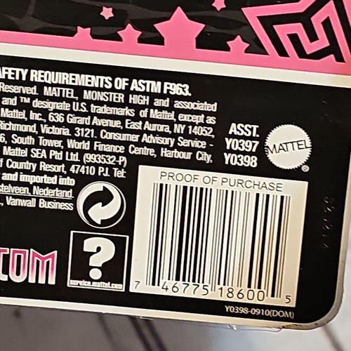 Monster High DRACULAURA Basic Fashion Pack Pink & Black Dress Heels Hat Bracelet - Picture 10 of 12