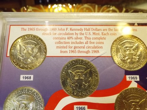 Kennedy Half Dollar Collection -5 uncirculated coins - Picture 4 of 6