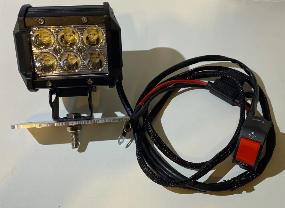 Kit de faros LED ultrabrillantes Plug and Play 2010-2024 Kawasaki KLX110 KLX110L Foto 3 de 4