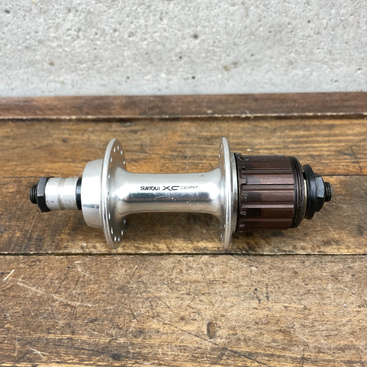 Suntour Bicycle Rear 32 Spoke Holes Hubs for sale | eBay