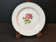 N1580 By Homer Laughlin, Eggshell, Nautilus 6 1/8" Bread and Butter Plates