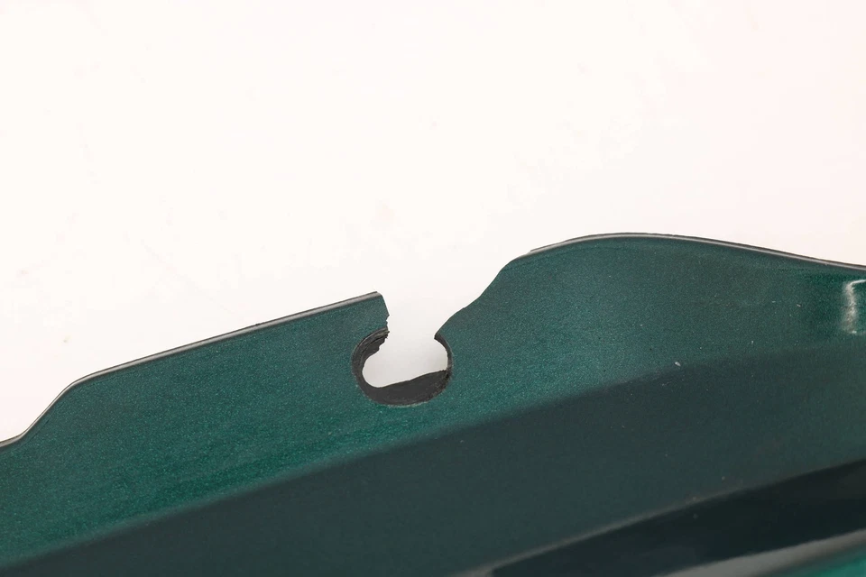 VW EUROVAN 1996-1997 1999-2004 - Rejilla de radiador superior delantera 7D0853651 Foto 2 de 4