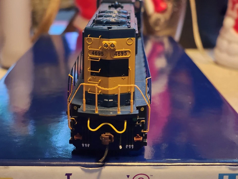 Tsunami2 PRLX ex CSX 4695 EMD SD70M Athearn Genesis HO LED DCC Progress Rail - Image 4 of 4