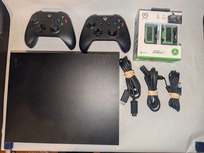 USED - Microsoft Xbox One X 1TB Home Console - Black 889842246971| eBay