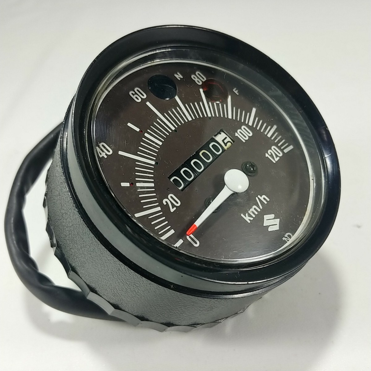 【SUZUKI 電気大正琴】 TES-100 420px-1975_Suzuki_A100.jpg