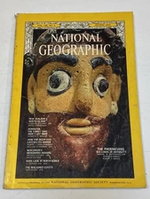 National Geographic Magazine Aug 1974 New Zealand Phoenicians Kohoutek Menominee