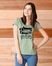 Quilt Quilting Behind Every Great Quilter Is A T-Shirt Made in USA S-3XL