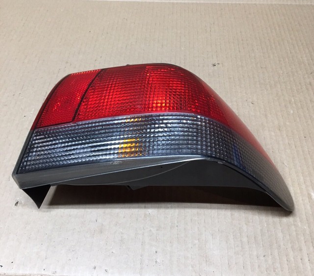 Saab 900 Tail Light Lamp Taillight Lens 4468989 Right Rear OEM eBay