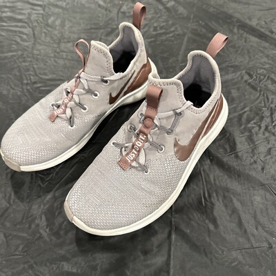 Nike Free Womens Tr8 Womens Size Nike Free TR Black/Laser Fuchsia