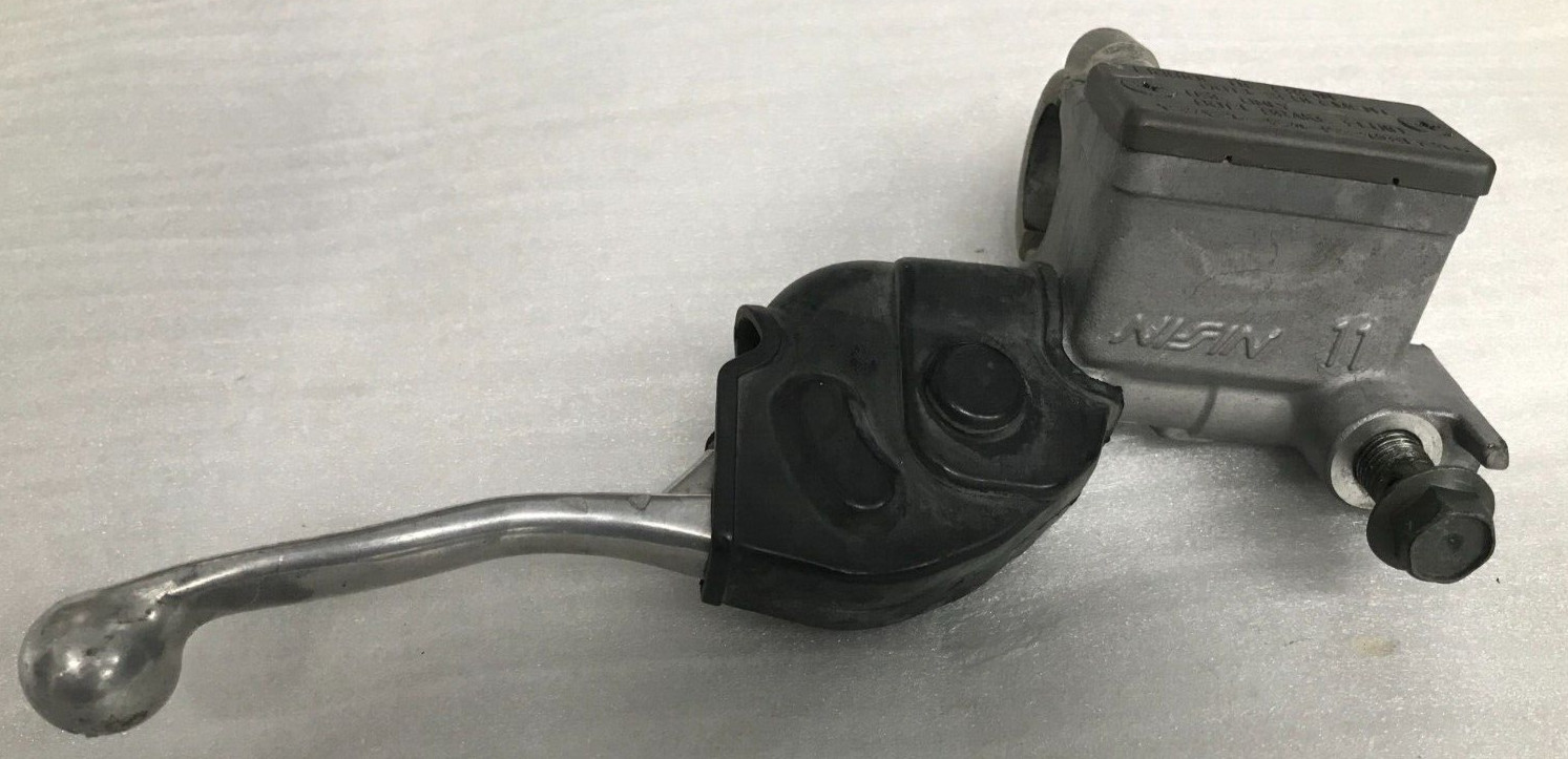 Yamaha YZ250/YZ426F  Front Brake Master Cylinder 2001 Used OE P/N 5MV-W2587-01