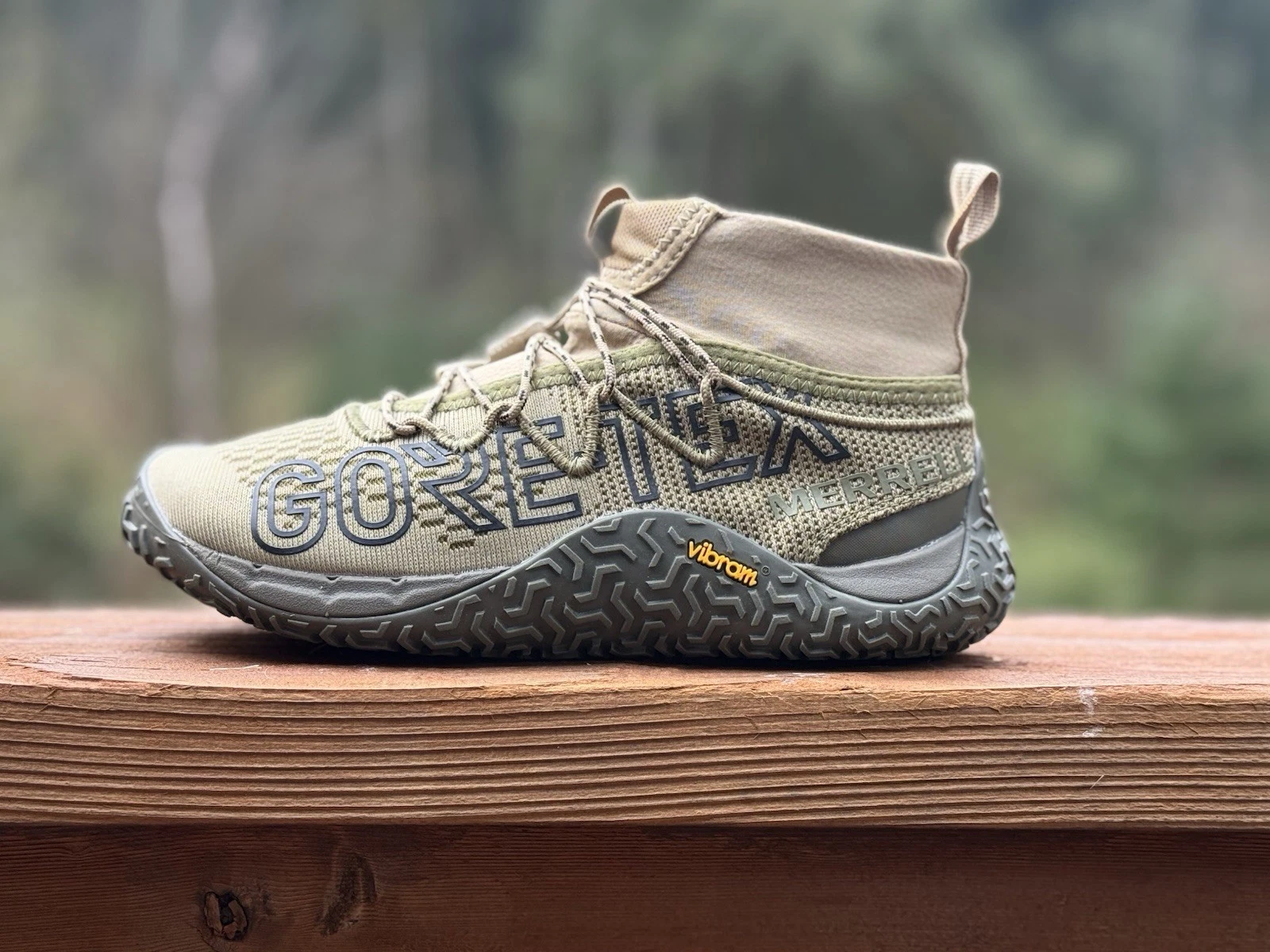 NEW Merrell TRAIL GLOVE 7 GTX ankle boot women 6 Hiking Running Shoe Barefoot