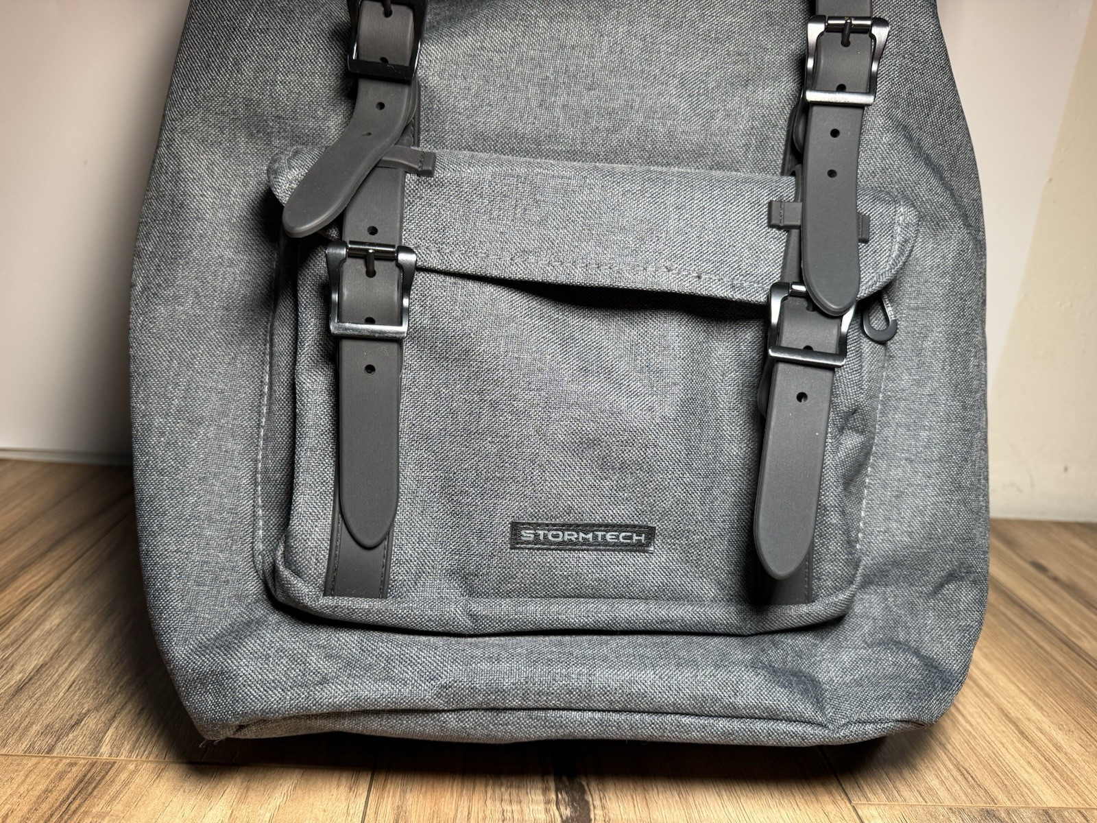 Stormtech Performance Oasis Backpack Laptop Stora… - image 2