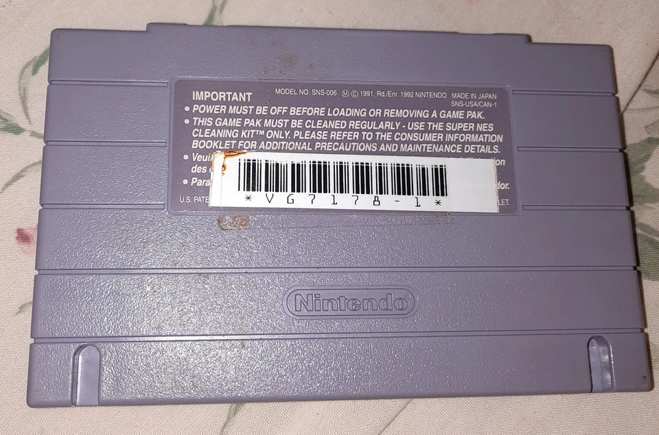 The Adventures of Rocky & Bullwinkle & Friends carrinho SNES e manual testado apenas - Imagem 4 de 4